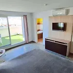 Appartamento Le Naia Jardin d'Eden - Couple Only - Piscine - Jacuzzi - Parking - Village Naturiste *