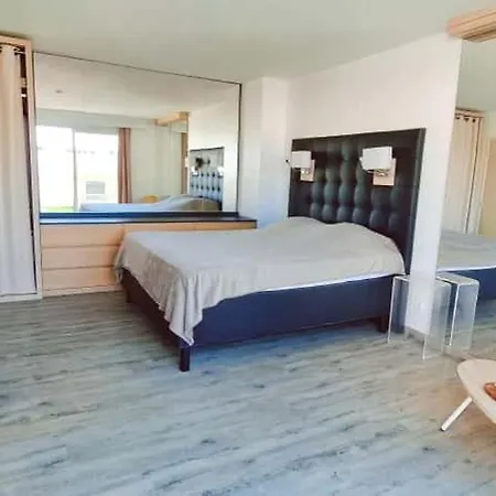 Village Naturiste R4n - Le Naia Jardin D'eden Couple Only * Agde