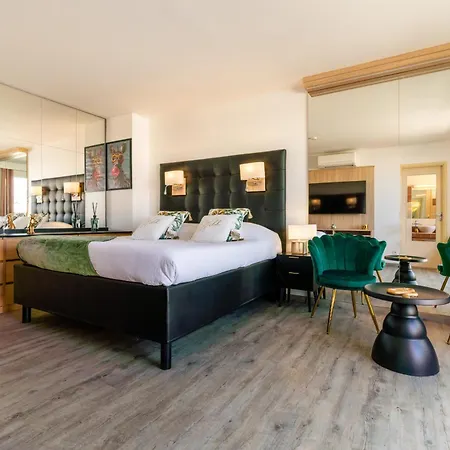 Le Naia Jardin D'eden - Couple Only - Piscine - Jacuzzi - Parking - Village Naturiste
