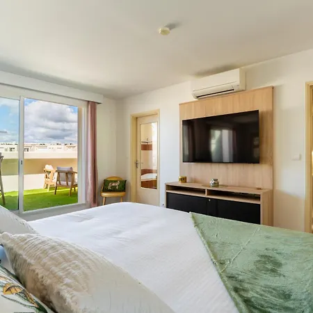 Appartamento Le Naia Jardin D'eden - Couple Only - Piscine - Jacuzzi - Parking - Village Naturiste Agde